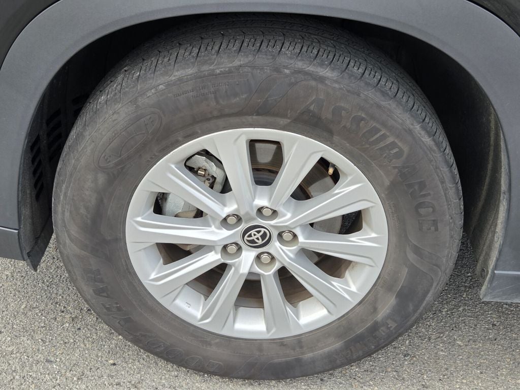 2025 Toyota GRAND HIGHLANDER Platinum