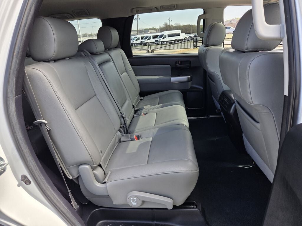 2020 Toyota SEQUOIA 4X4 SR5