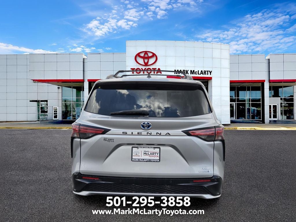 2021 Toyota SIENNA XSE XSE 7 Passenger