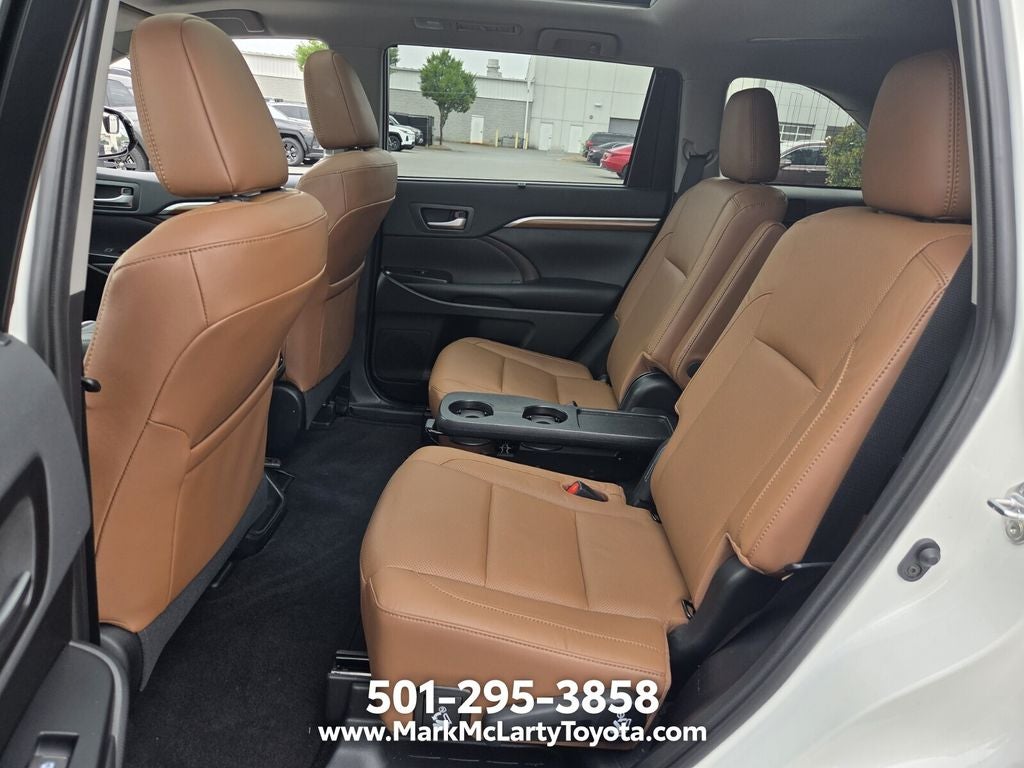 2019 Toyota Highlander Limited Platinum