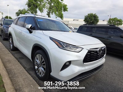 2022 Toyota Highlander Platinum