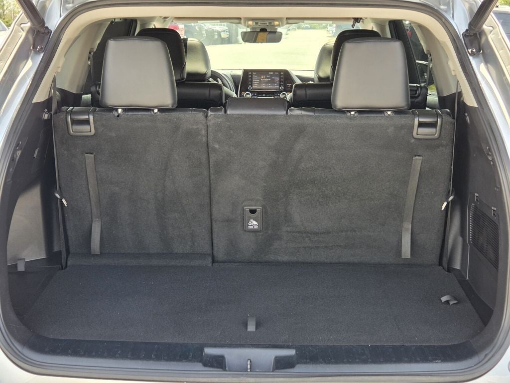 2022 Toyota HIGHLANDER HYBRD XLE