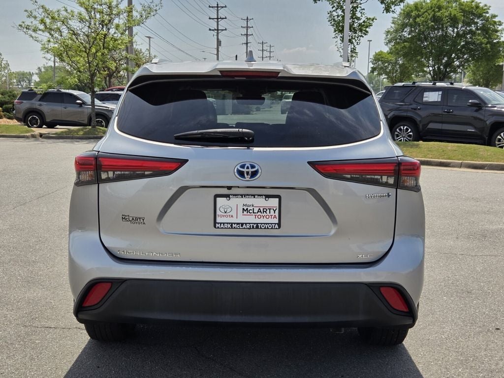 2022 Toyota HIGHLANDER HYBRD XLE
