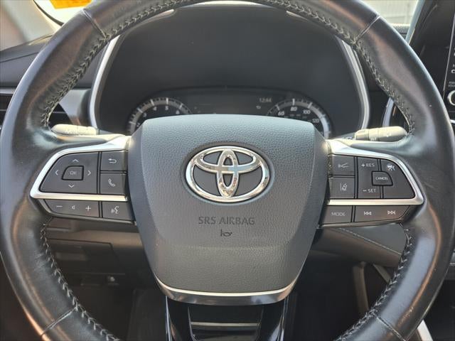 2020 Toyota HIGHLANDER XLE