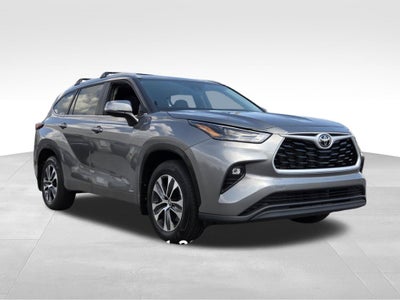 2026 Toyota Highlander Hybrid XLE