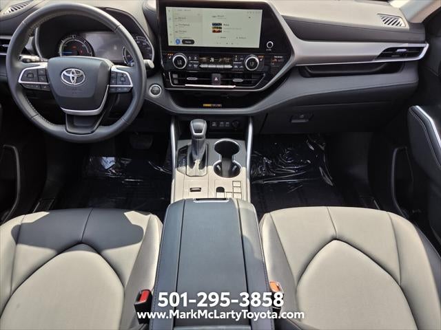 2026 Toyota Highlander Hybrid XLE