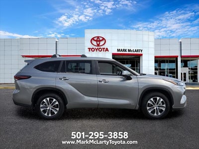 2026 Toyota Highlander Hybrid XLE