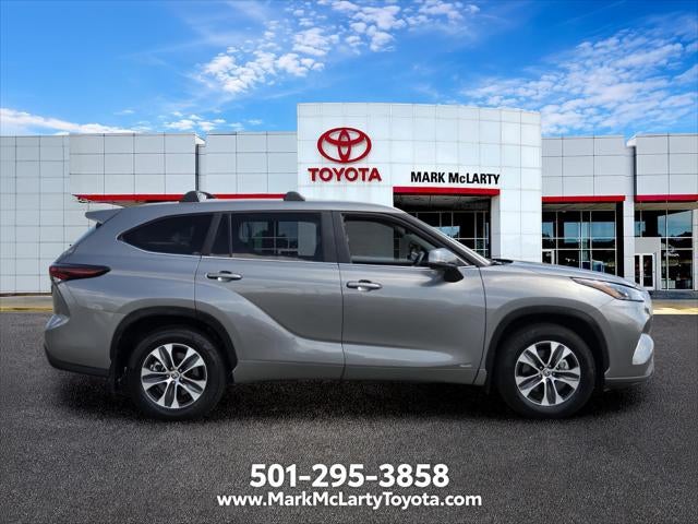 2026 Toyota Highlander Hybrid XLE