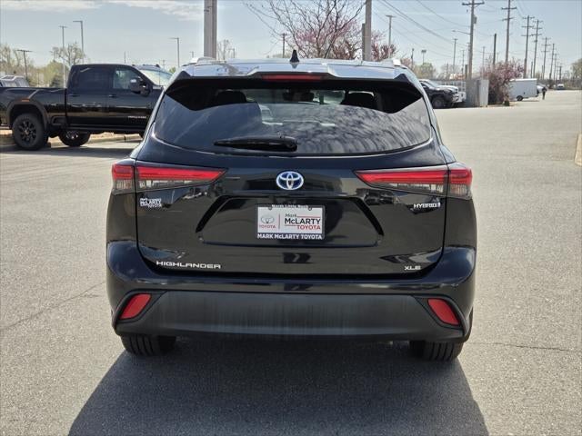 2023 Toyota HIGHLANDER HYBRD XLE