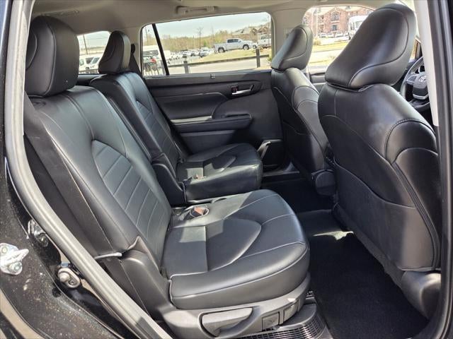 2023 Toyota HIGHLANDER HYBRD XLE