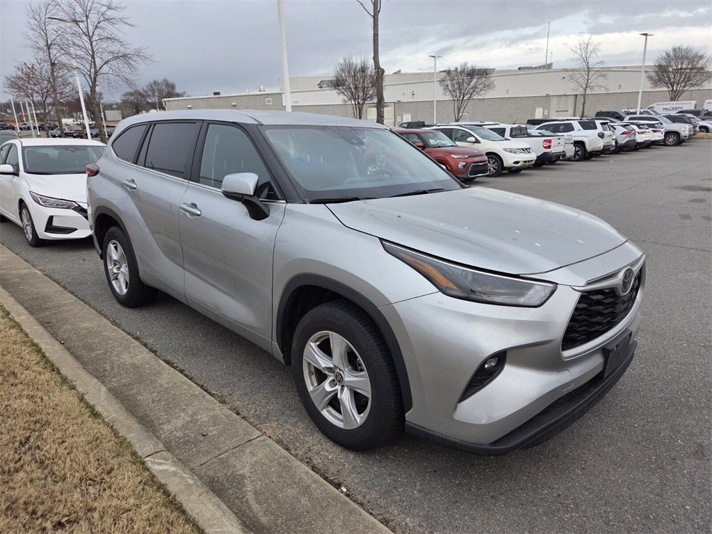2023 Toyota HIGHLANDER L