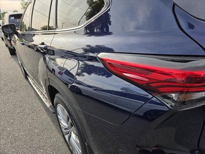 2023 Toyota HIGHLANDER Platinum