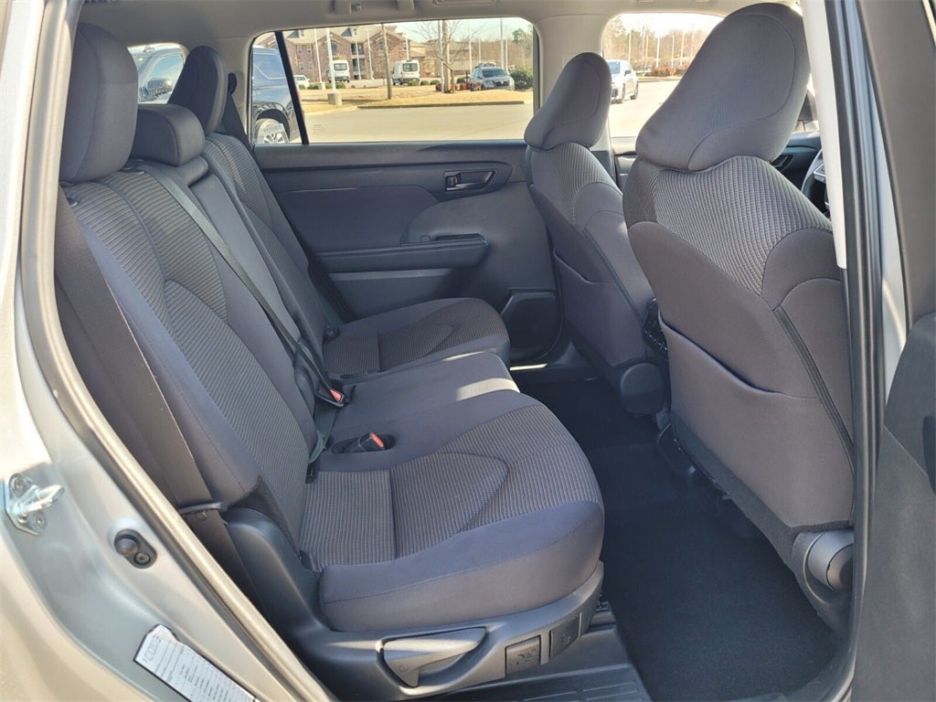 2024 Toyota HIGHLANDER LE AWD