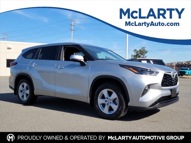 2024 Toyota HIGHLANDER LE AWD