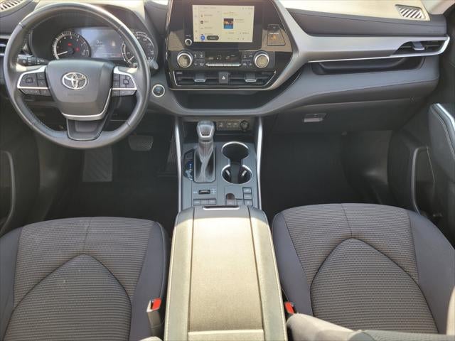 2024 Toyota HIGHLANDER LE AWD
