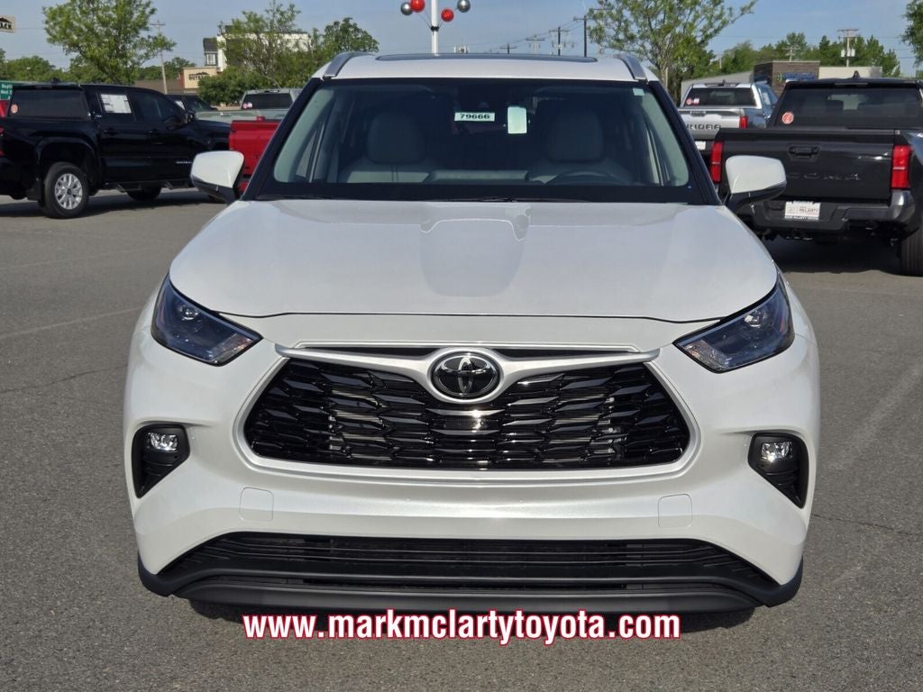 2026 Toyota Highlander XLE