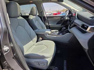 2024 Toyota HIGHLANDER Platinum