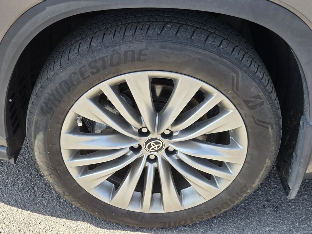 2024 Toyota HIGHLANDER Platinum