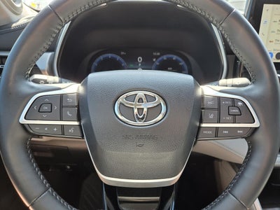 2024 Toyota HIGHLANDER Platinum