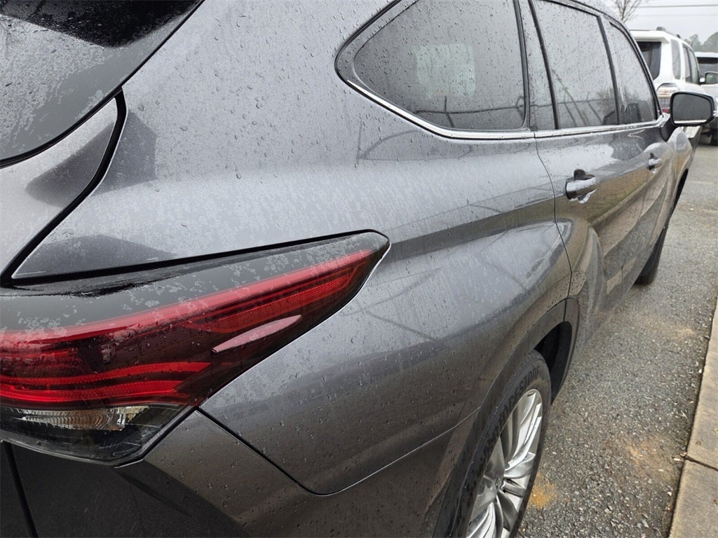 2024 Toyota HIGHLANDER Platinum