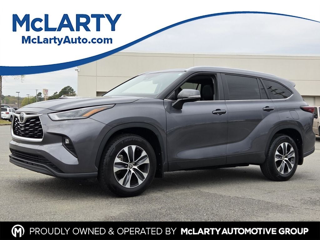 2024 Toyota HIGHLANDER XLE