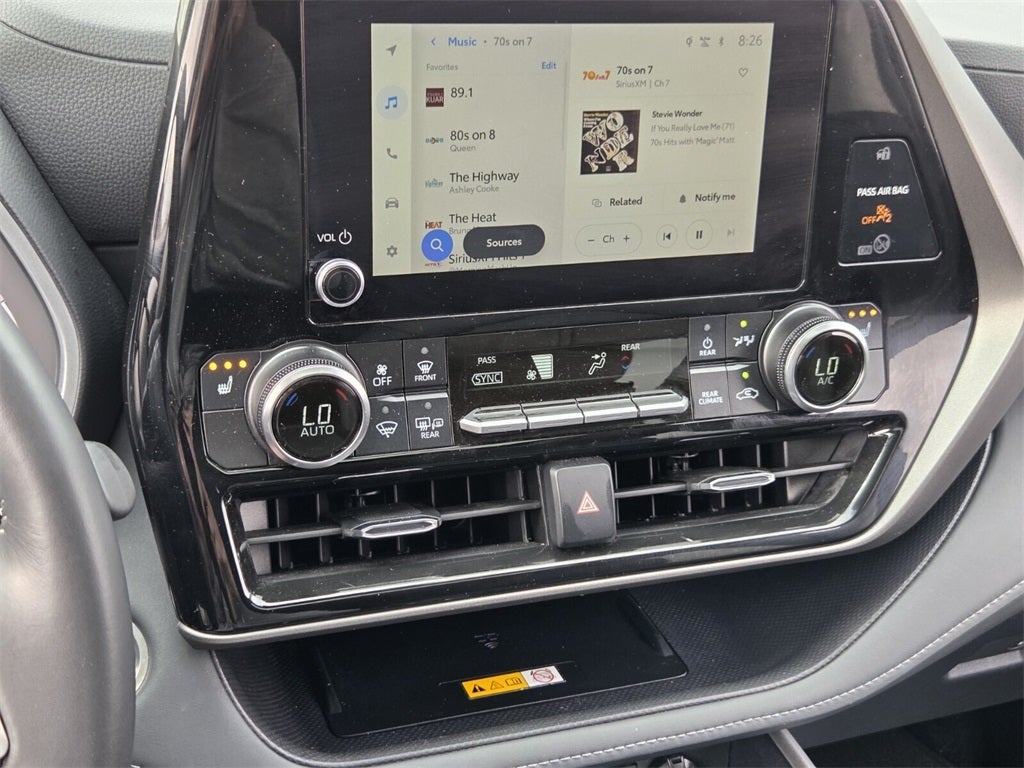 2025 Toyota HIGHLANDER XLE