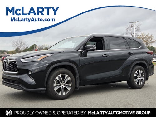 2025 Toyota HIGHLANDER XLE