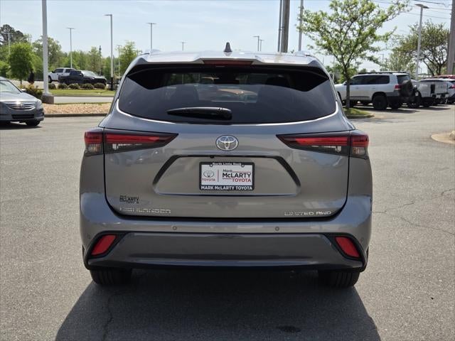 2026 Toyota HIGHLANDER Limited