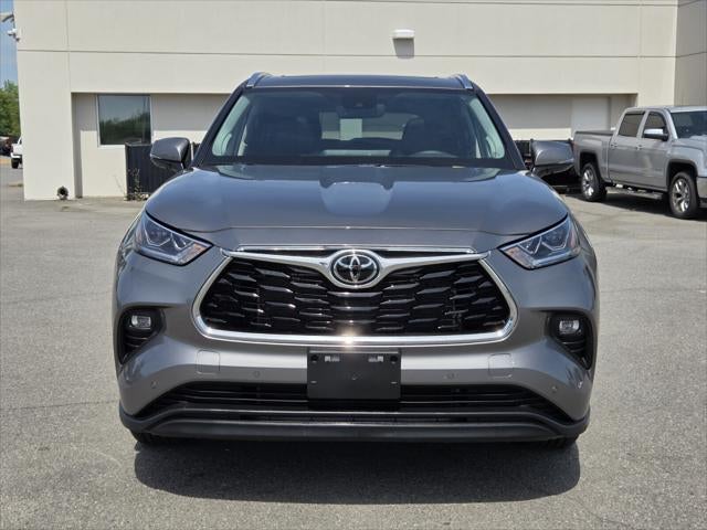 2026 Toyota HIGHLANDER Limited