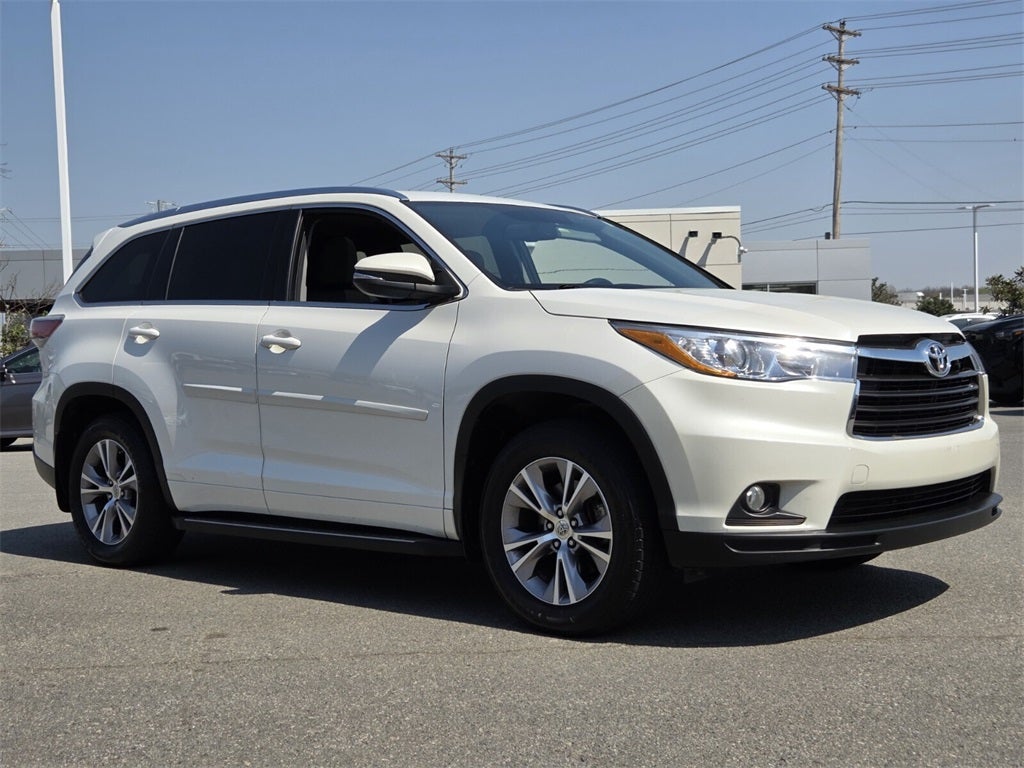 2015 Toyota HIGHLANDER XLE V6