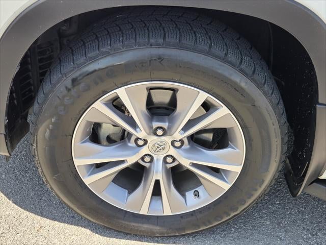 2015 Toyota HIGHLANDER XLE V6