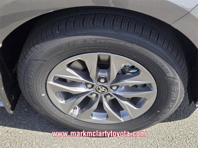 2026 Toyota Sienna LE