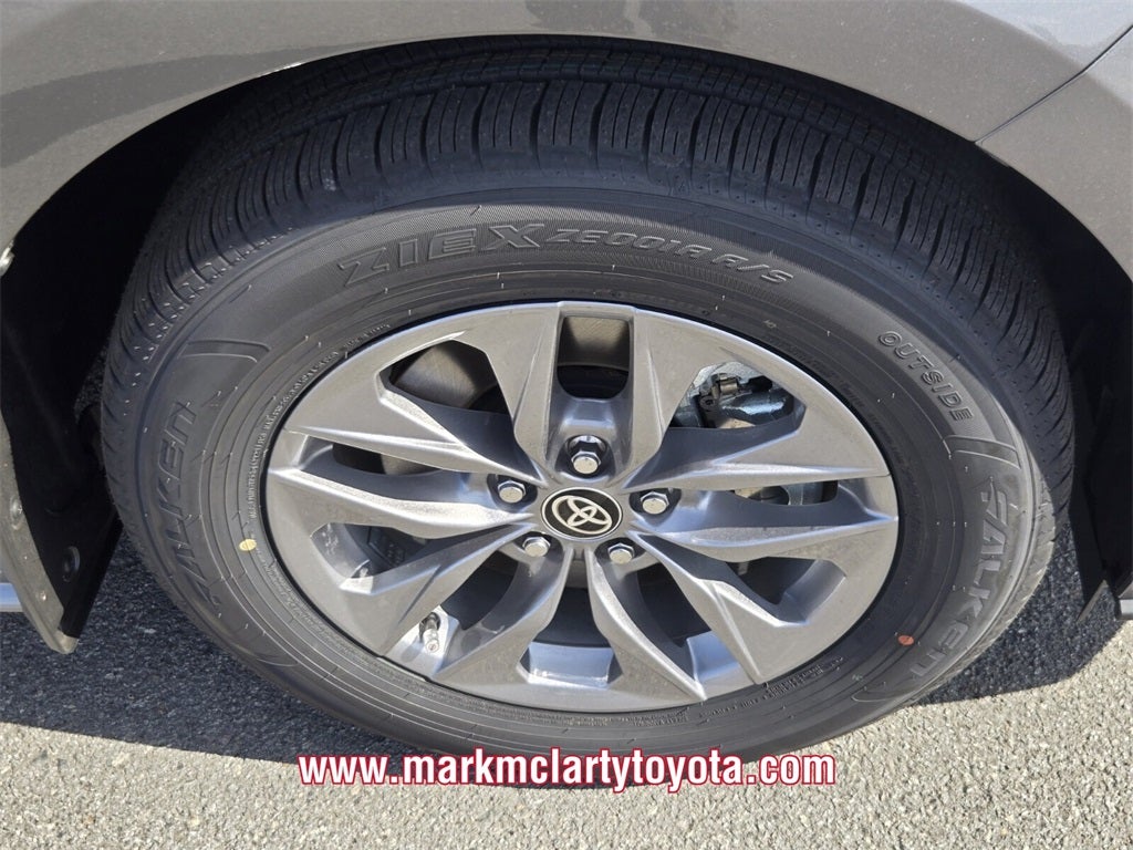 2026 Toyota Sienna LE