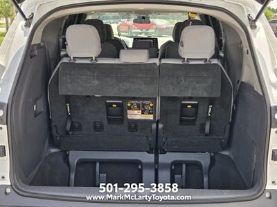 2021 Toyota Sienna LE 8 Passenger