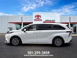 2021 Toyota Sienna LE 8 Passenger
