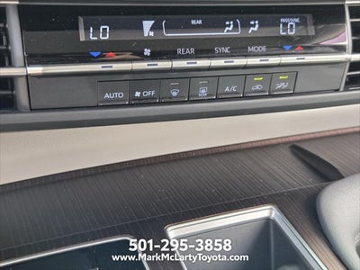 2021 Toyota Sienna LE 8 Passenger