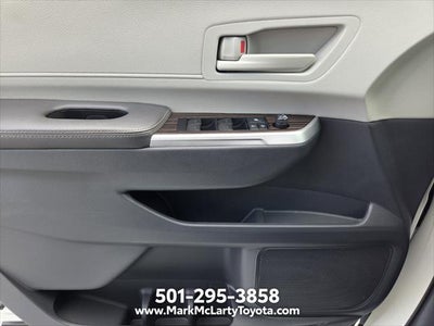 2021 Toyota Sienna LE 8 Passenger