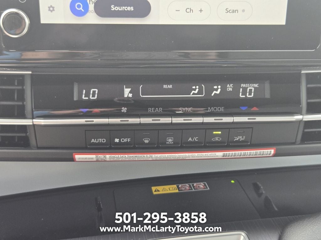 2026 Toyota Sienna LE 8 Passenger