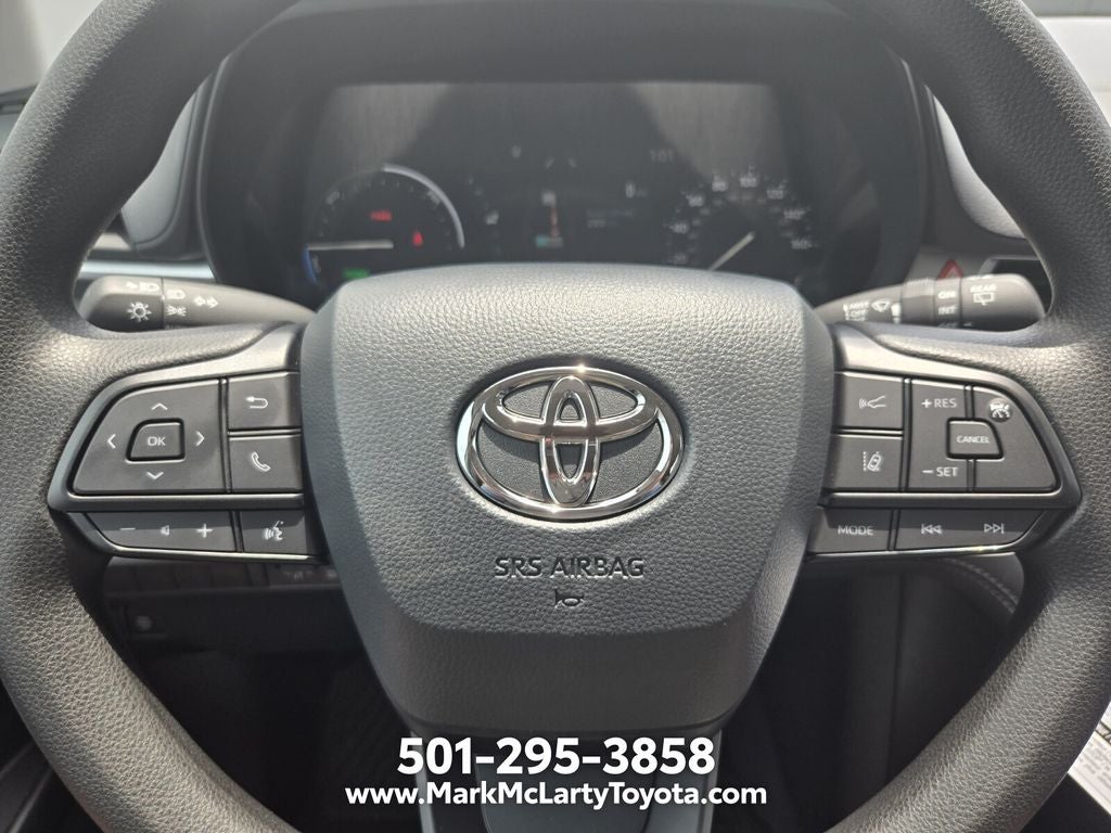 2026 Toyota Sienna LE 8 Passenger