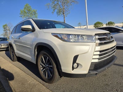 2018 Toyota HIGHLANDER XLE