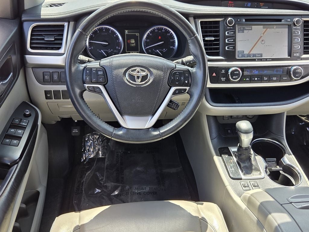 2018 Toyota HIGHLANDER XLE