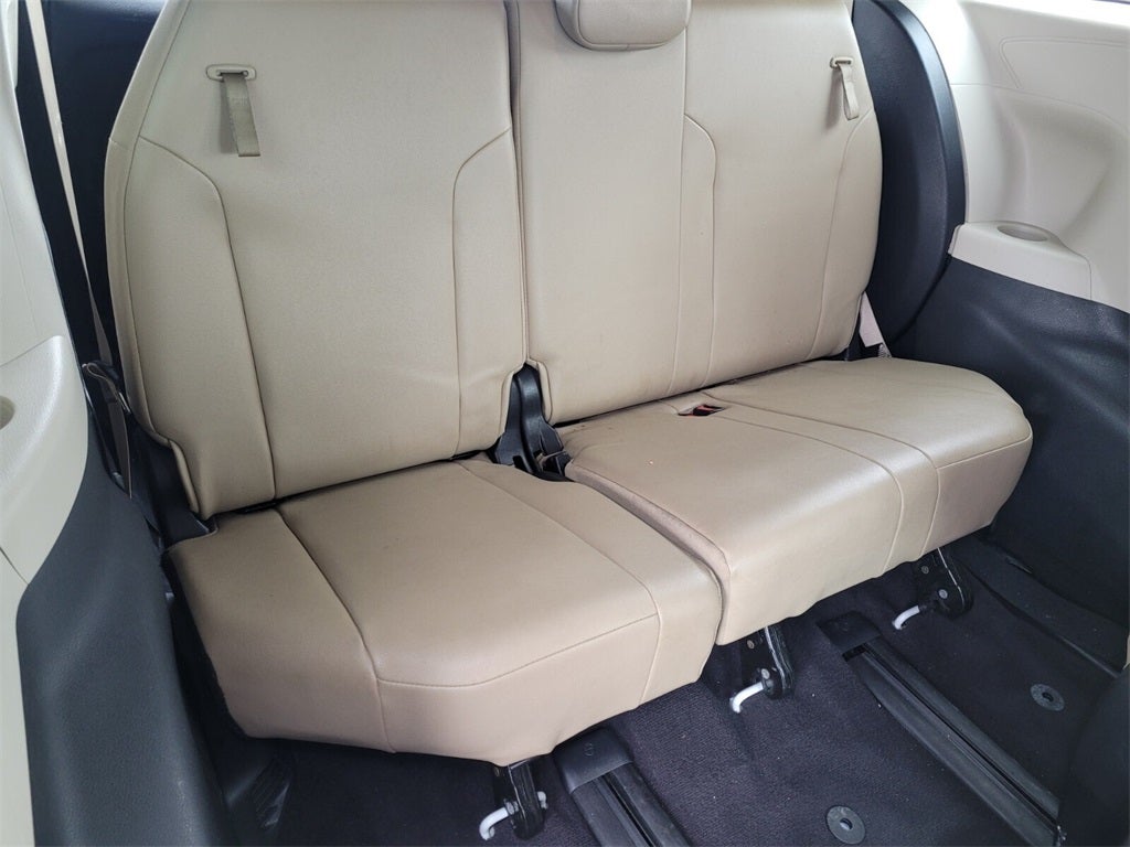 2021 Toyota SIENNA XLE AWD XLE 7 Passenger