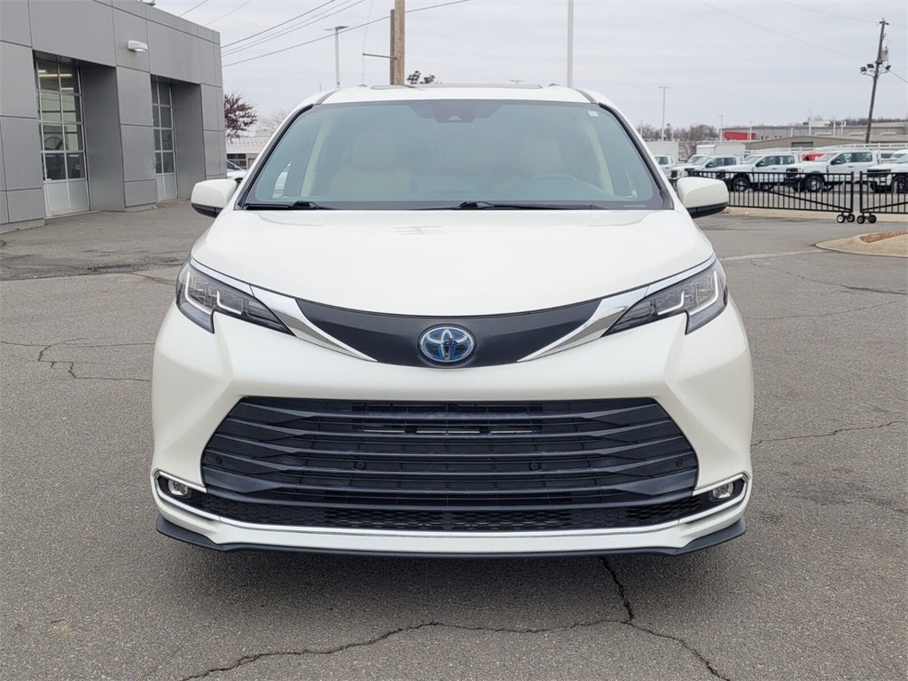 2021 Toyota SIENNA XLE AWD XLE 7 Passenger