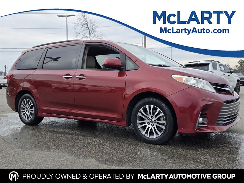 2019 Toyota SIENNA XLE 3.5L L 7 Passenger