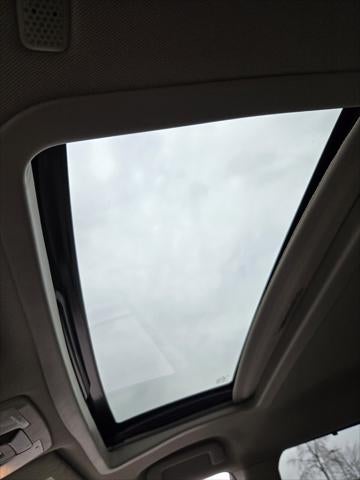 2019 Toyota SIENNA XLE 3.5L L 7 Passenger