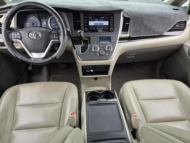 2019 Toyota SIENNA XLE 3.5L L 7 Passenger