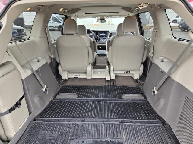 2019 Toyota SIENNA XLE 3.5L L 7 Passenger