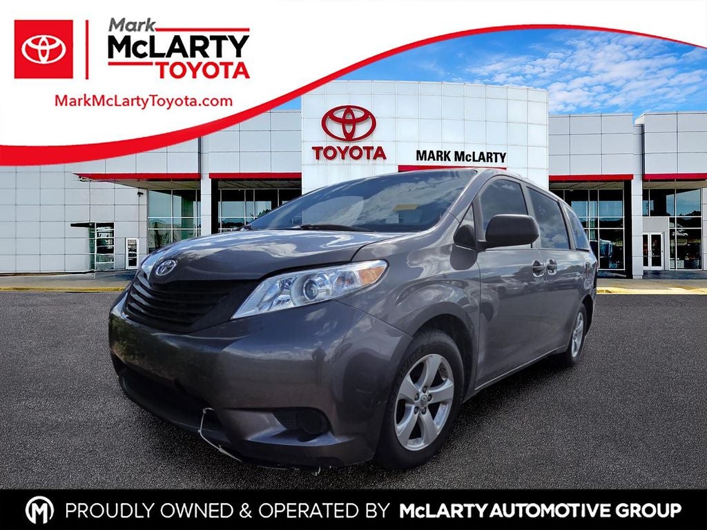 2014 Toyota Sienna L 7 Passenger