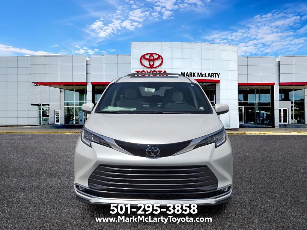 2026 Toyota Sienna Limited 7 Passenger