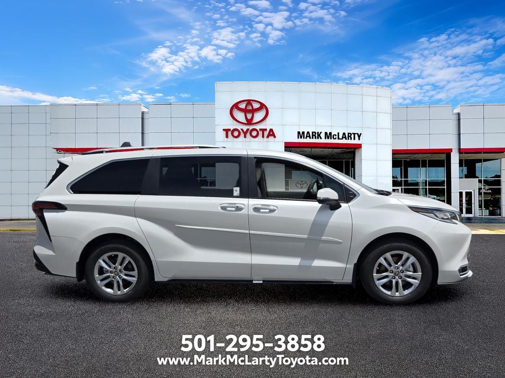 2026 Toyota Sienna Limited 7 Passenger